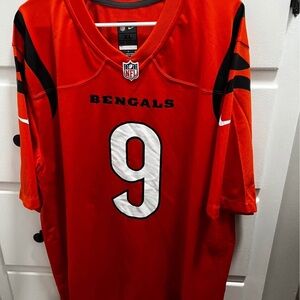 Joe Burrow Jersey
Worn/washed once 
Just too big for me